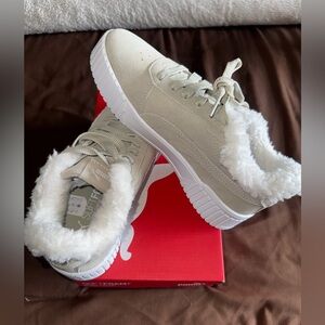 Women's Cozy Cream Puma Sneakers